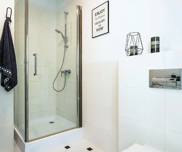 43 Z Widokiem Na Jezioro - Apartment